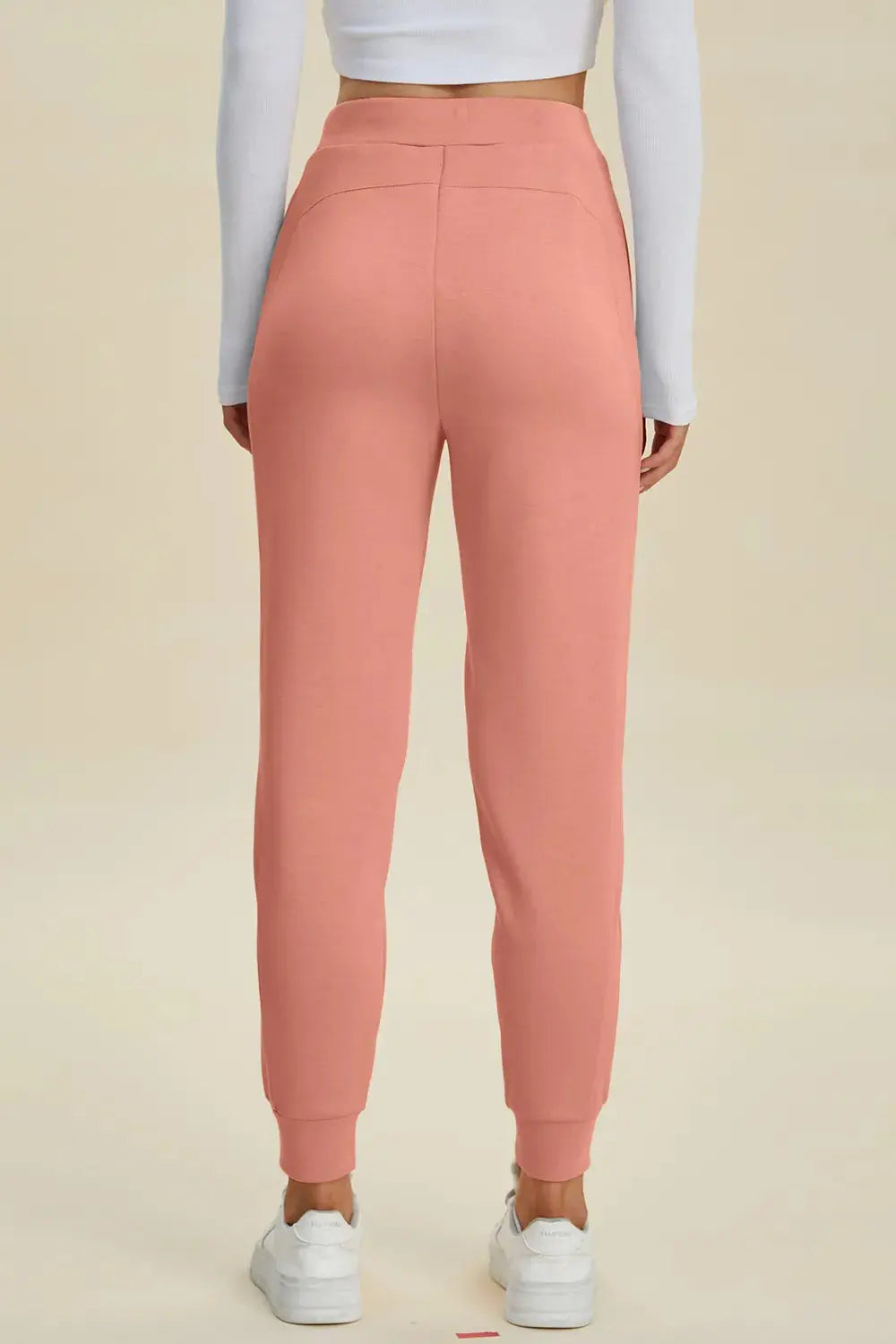 0e5c7673-842e-4f03-80f5-35e78278864a-Max